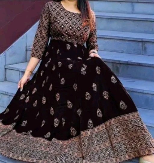 Trendy Women Gowns - Image 4